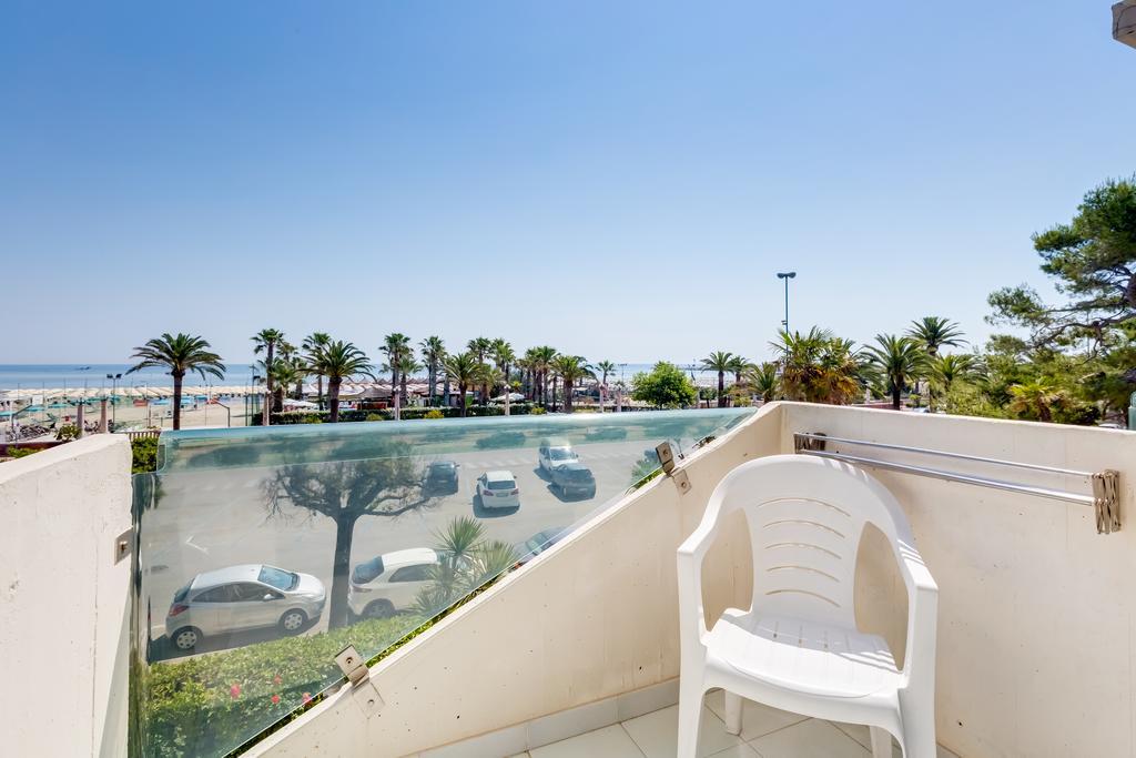 Hotel Europa Beach Village Giulianova Habitación foto